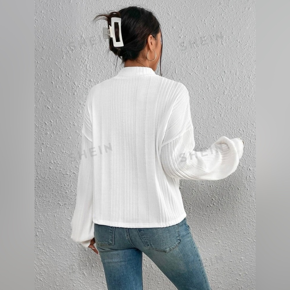 SHEIN Frenchy Mock Neck Drop Shoulder Tee